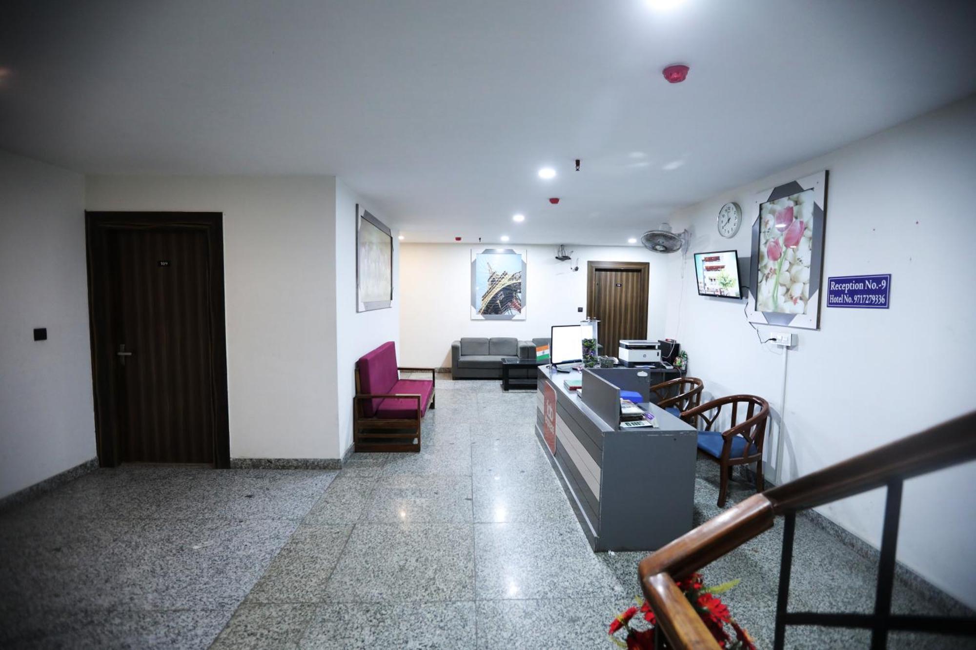 Hotel Noida Grand Sec 58 Esterno foto