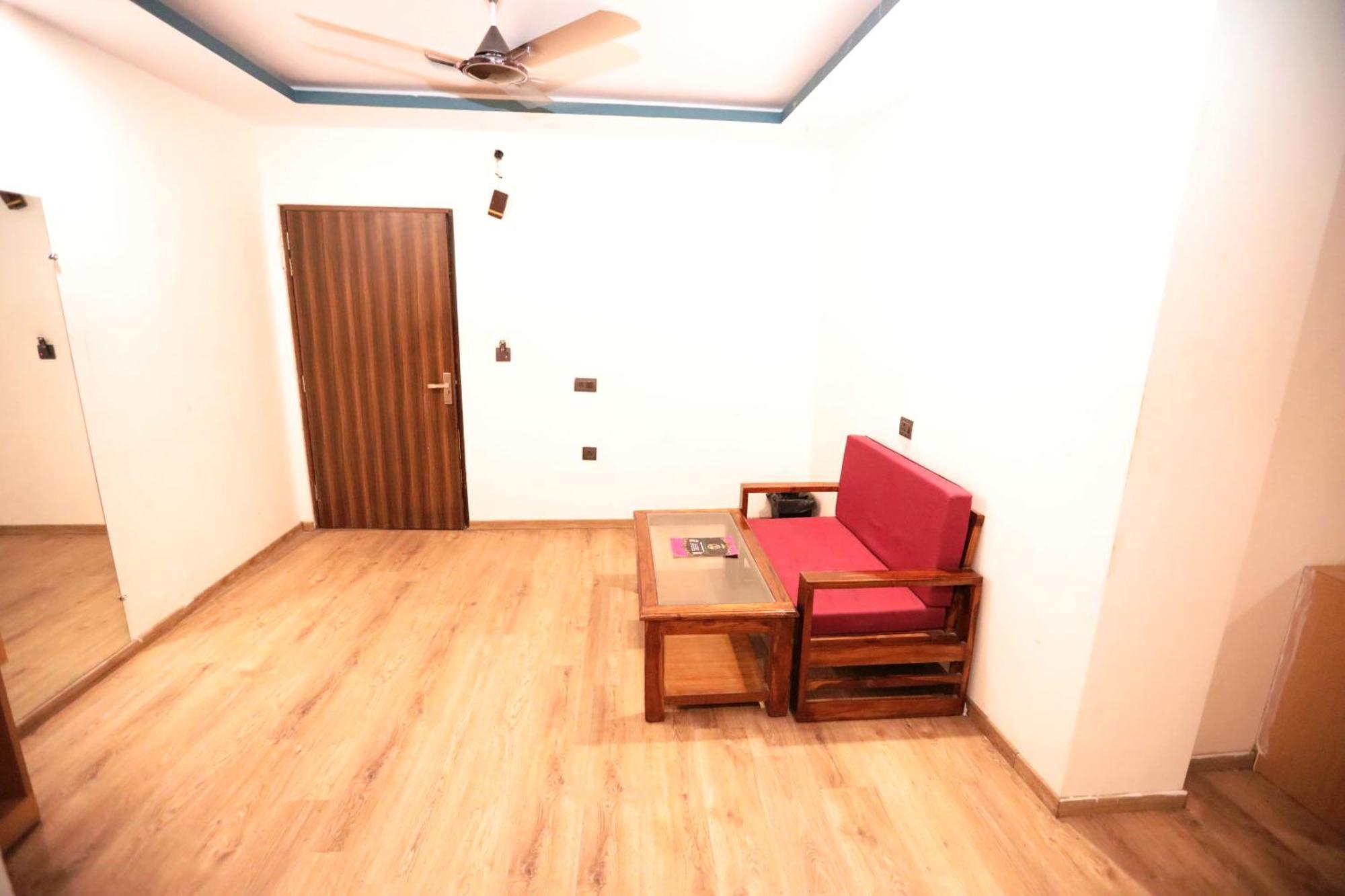 Hotel Noida Grand Sec 58 Esterno foto